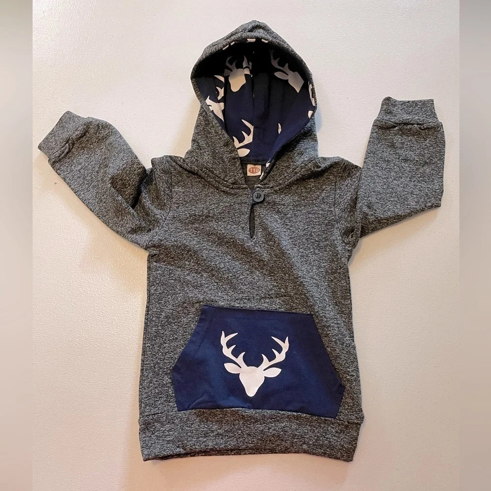 110 toddler hooded long sleeve pullover Gray w/Blue & White buck kangaroo pocket